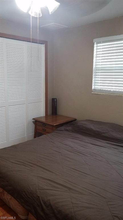 SAN CARLOS PARK - Residential