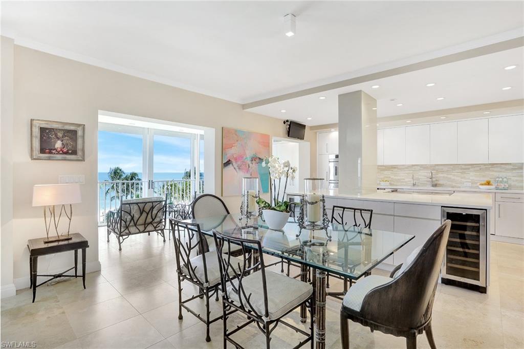 LAURENTIANS - Residential