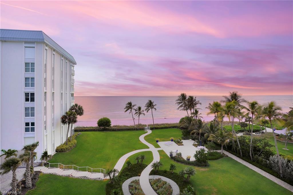 LAURENTIANS - Residential