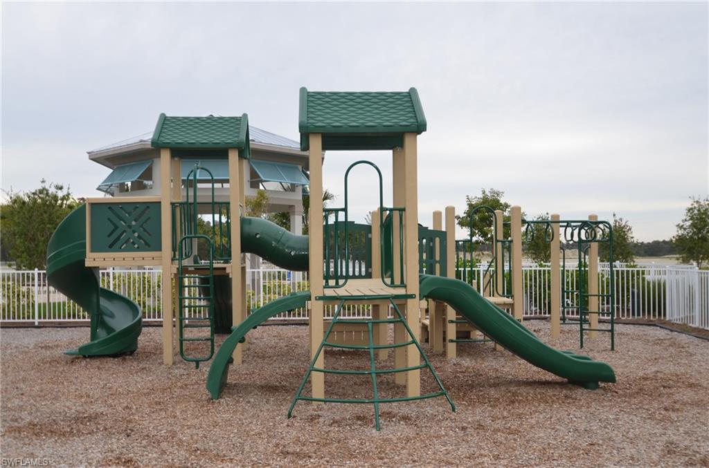 LINDSFORD - Residential