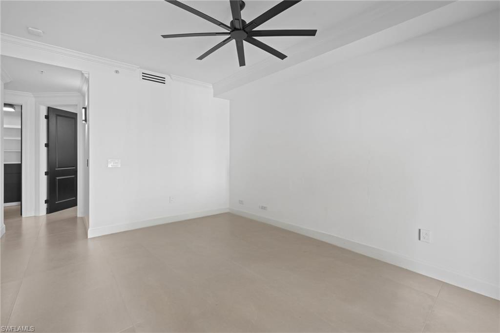 THE RESIDENCES AT COCONUT POINT - Residential Lease