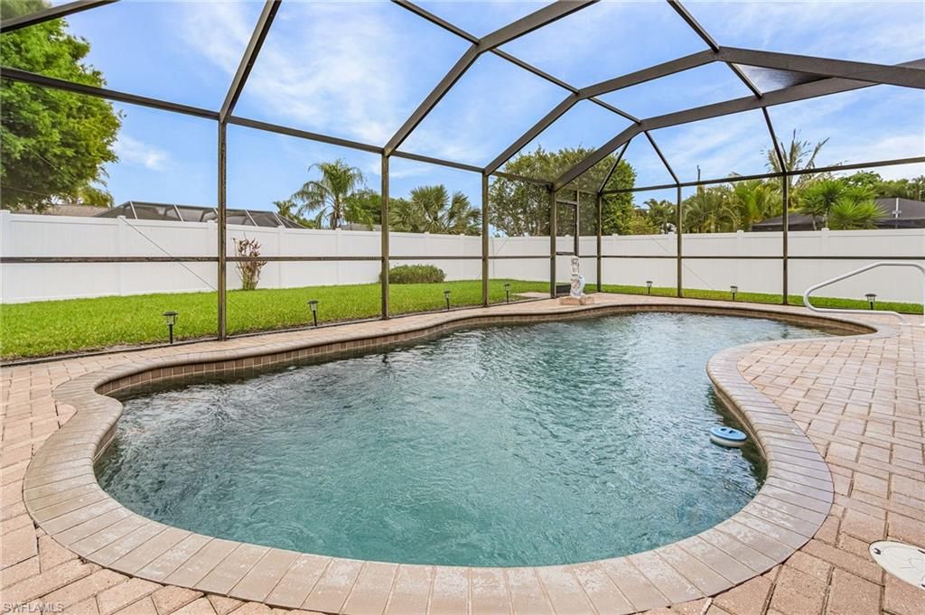 Photo of 1215 SE 27th ST, CAPE CORAL, FL 33904 (MLS # 226017272)