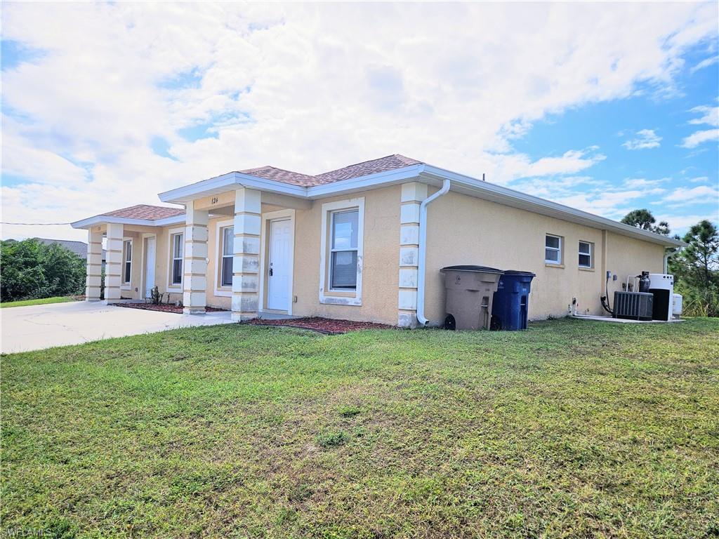 LEHIGH ACRES - Residential
