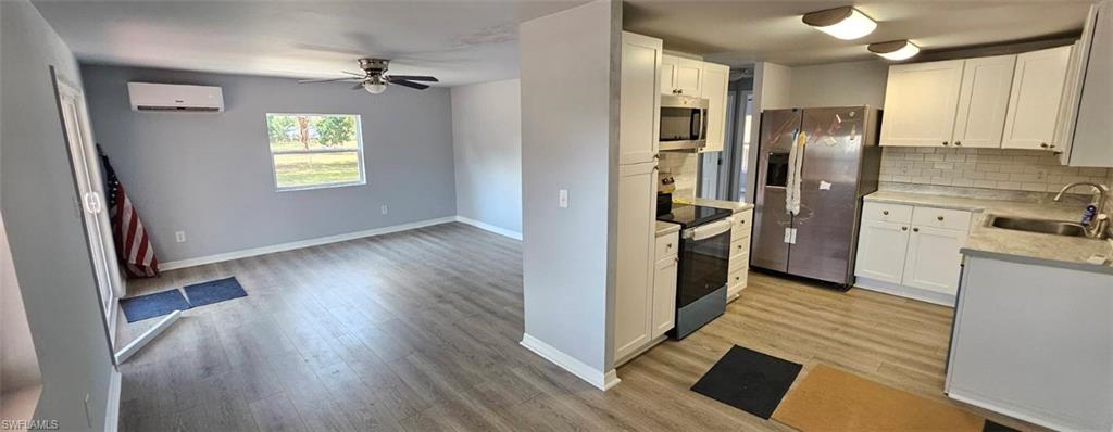 2425 Case LN