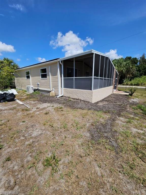 2425 Case LN