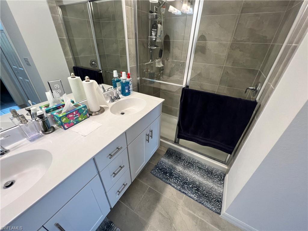 WESTHAVEN AT GATEWAY - Residential