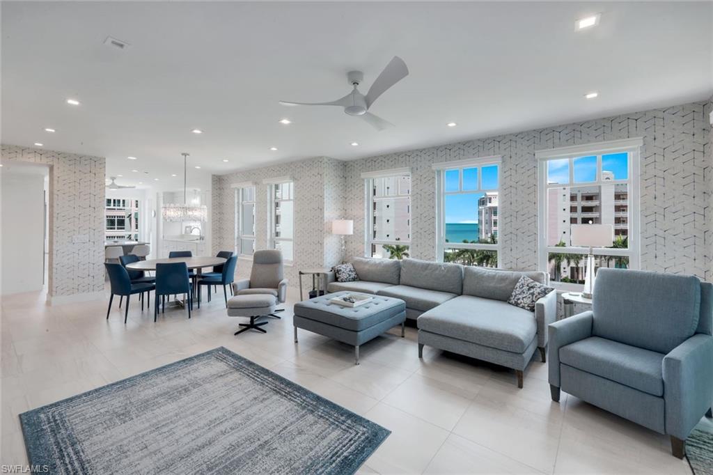 BAREFOOT BEACH CLUB - Residential