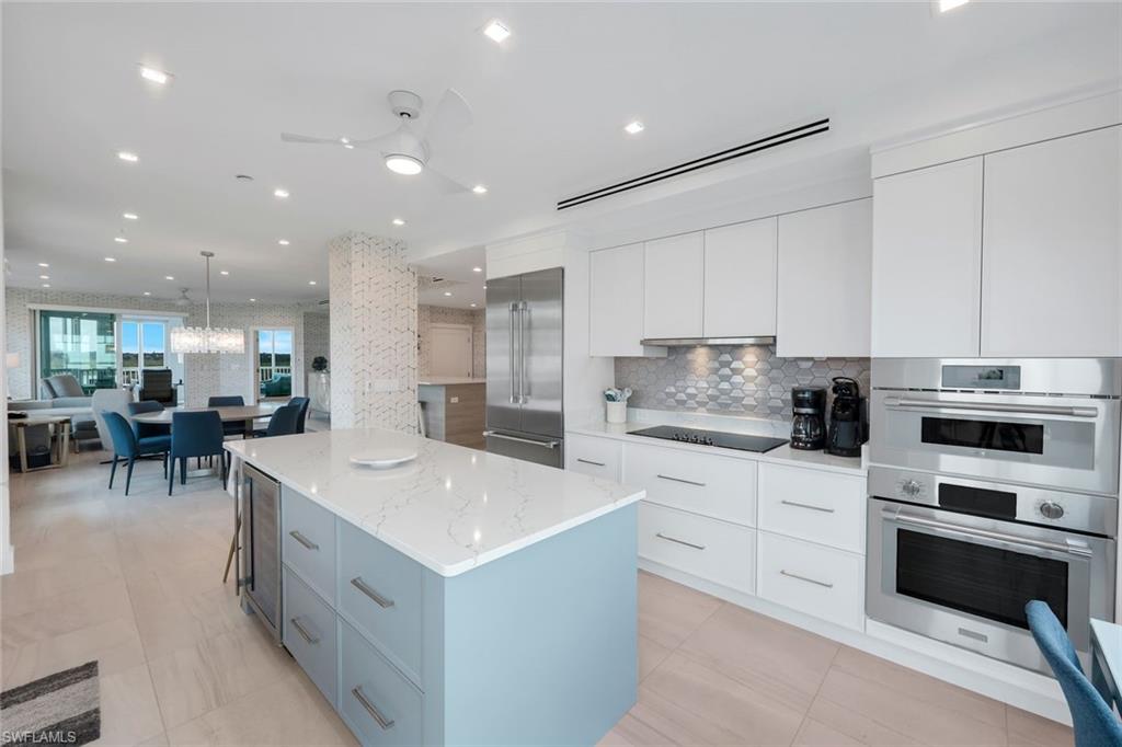 BAREFOOT BEACH CLUB - Residential