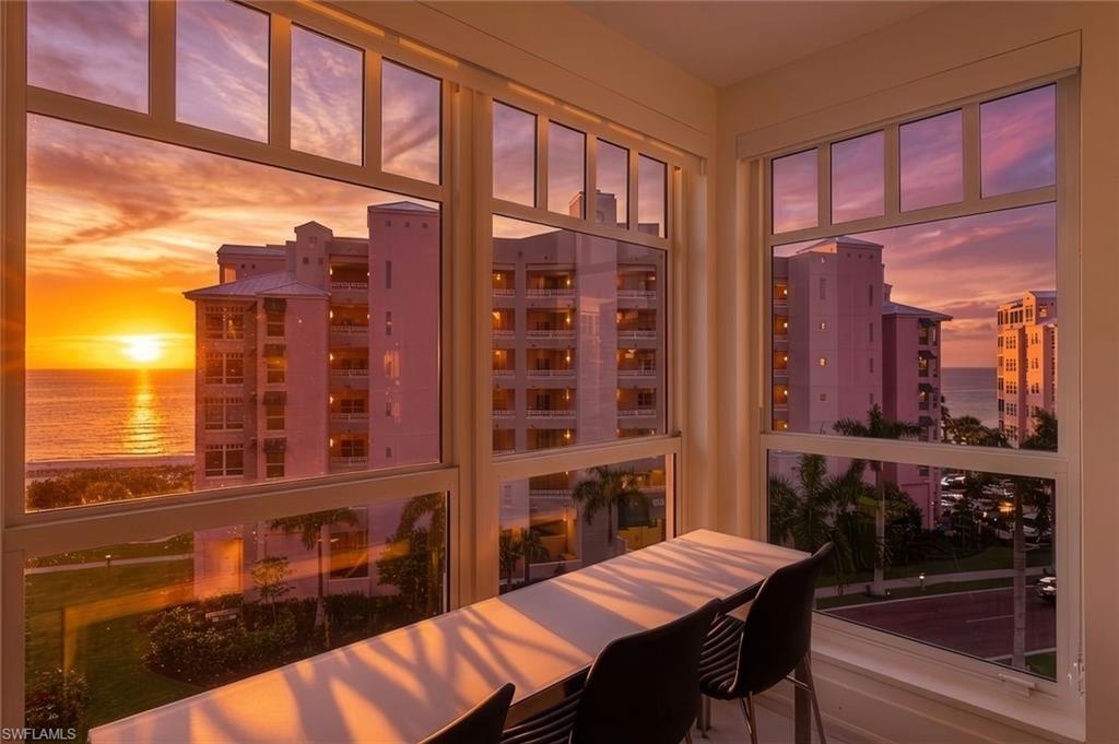 BAREFOOT BEACH CLUB - Residential
