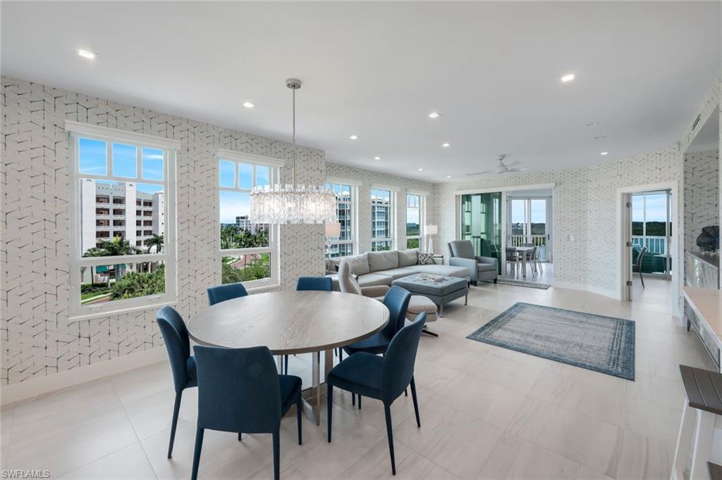 BAREFOOT BEACH CLUB - Residential