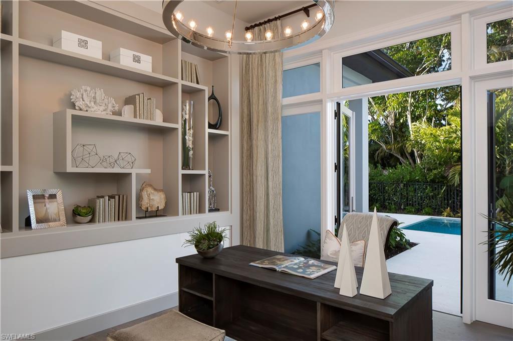 MOORINGS - Residential