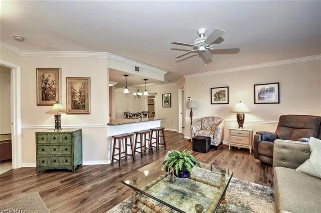 FOUR MILE COVE - Residential