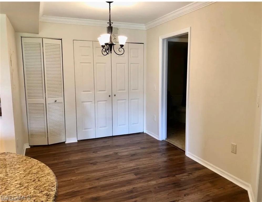 FOUR MILE COVE - Residential