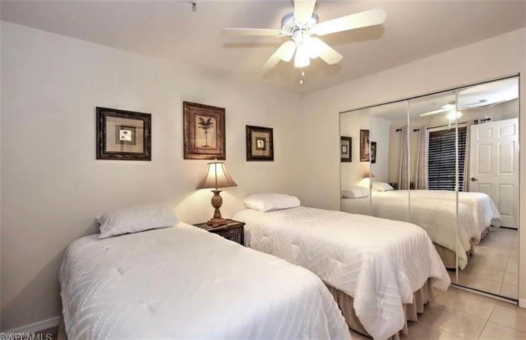 FOUR MILE COVE - Residential