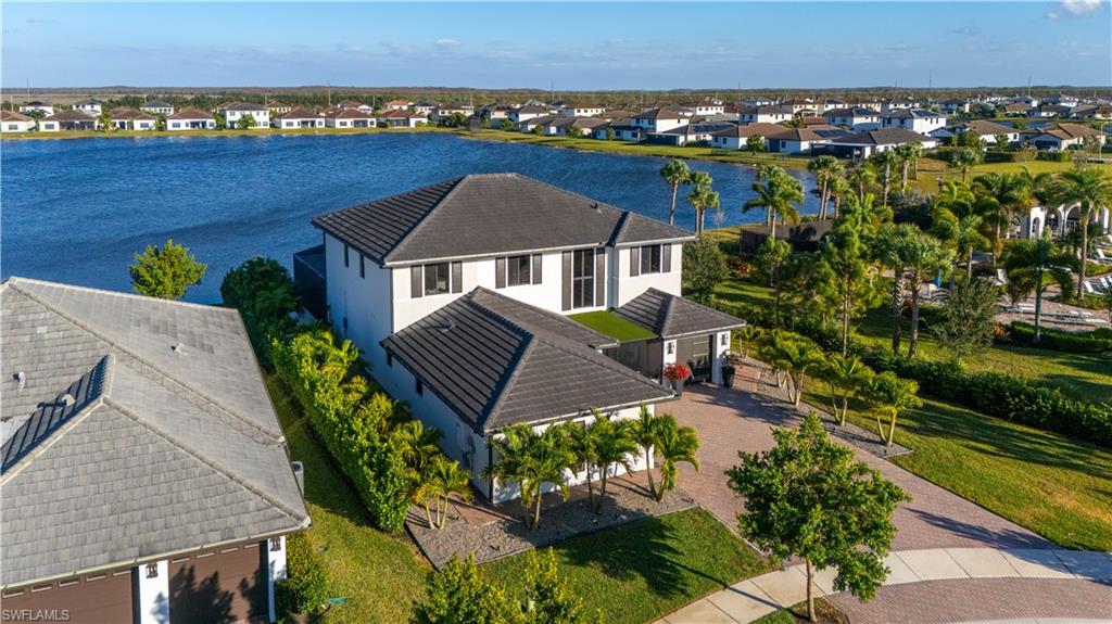 MAPLE RIDGE - Residential