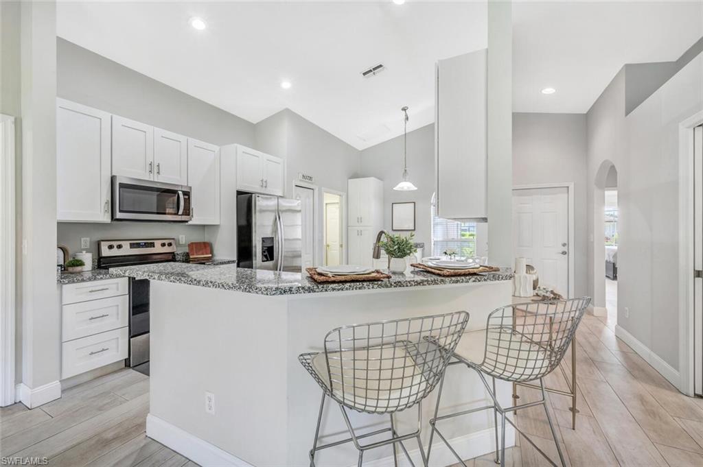 STONEYBROOK - Residential