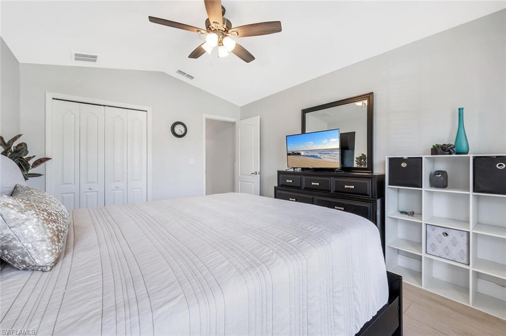 STONEYBROOK - Residential