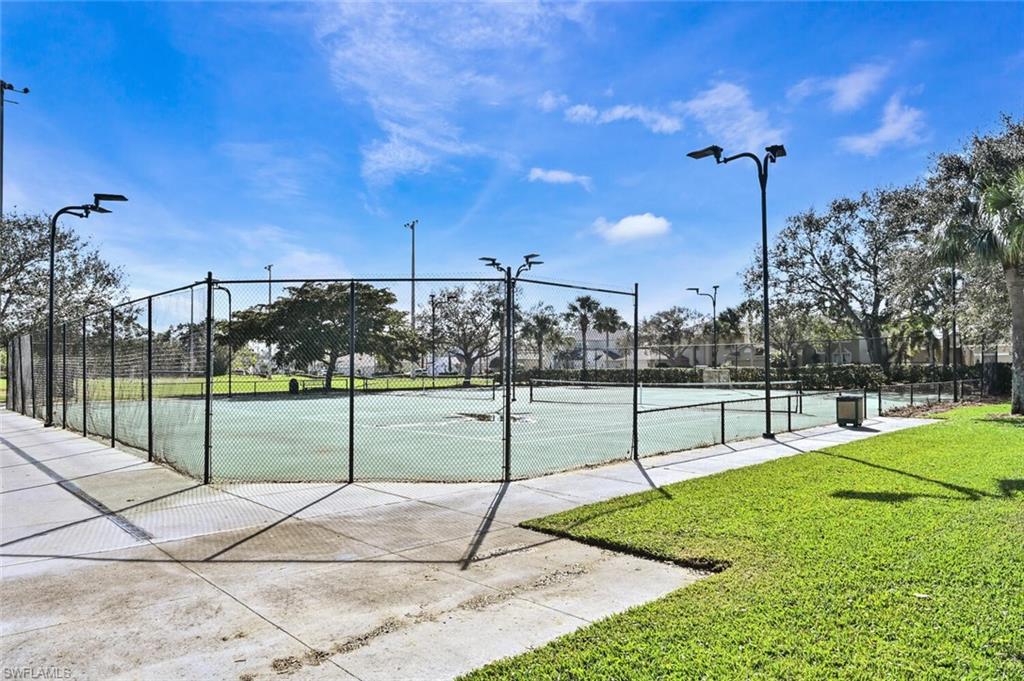 STONEYBROOK - Residential