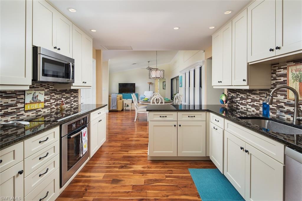 PALM RIVER ESTATES - Residential