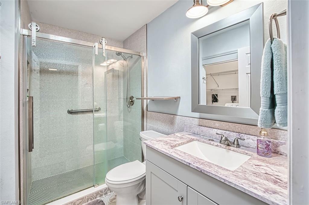 SEVEN LAKES - Residential