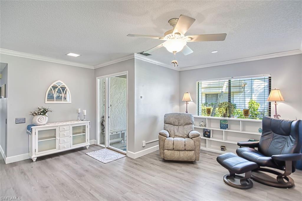 SEVEN LAKES - Residential