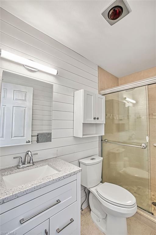 SEVEN LAKES - Residential