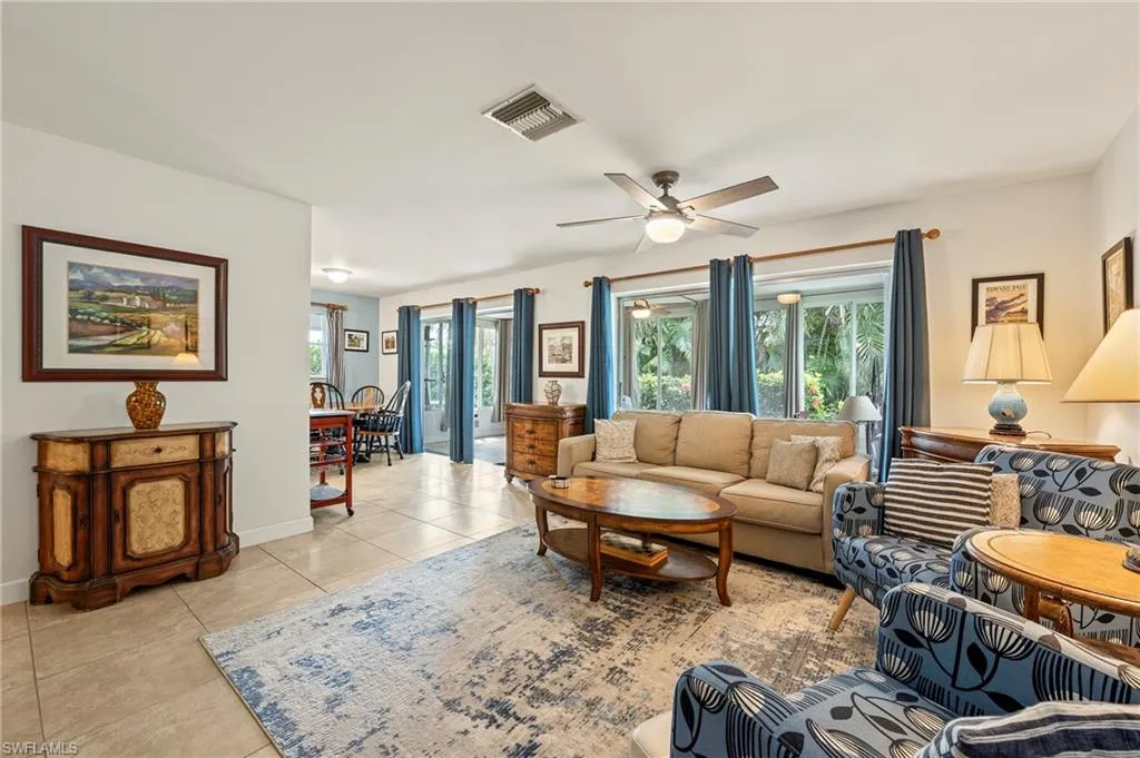 Naples, Florida 34112, United States, 2 Bedrooms Bedrooms, ,2 BathroomsBathrooms,Residential,Active,42663