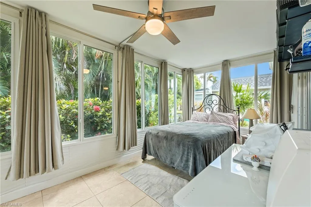 Naples, Florida 34112, United States, 2 Bedrooms Bedrooms, ,2 BathroomsBathrooms,Residential,Active,42663