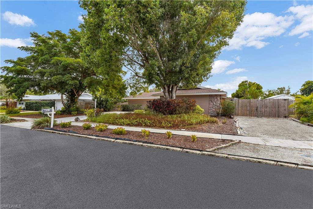 NATOMA PARK - Residential