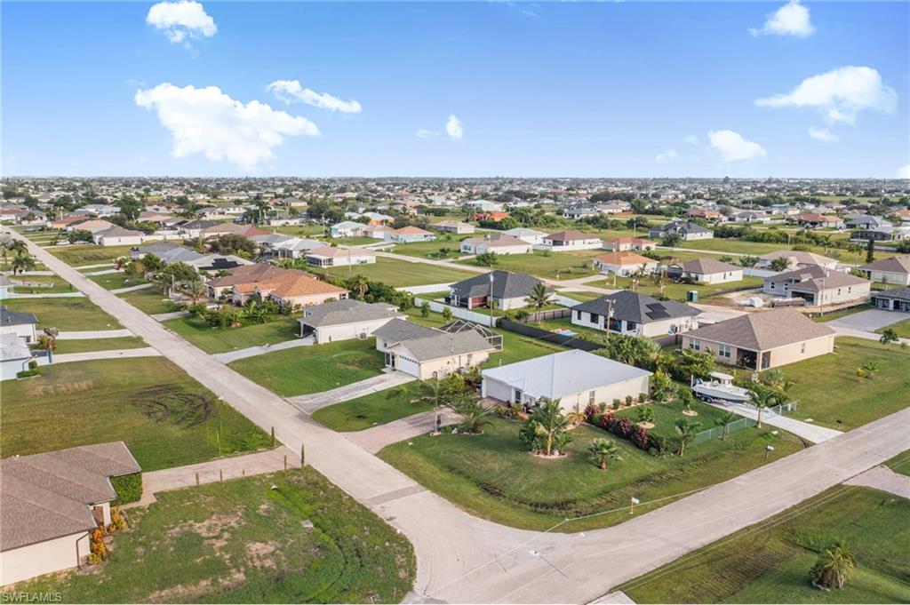 CAPE CORAL - Residential