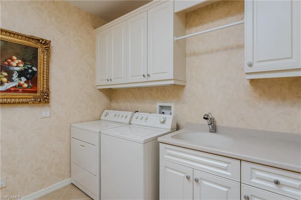 Marco Island, Florida 34145, United States, 4 Bedrooms Bedrooms, ,3 BathroomsBathrooms,Residential,Active,28346