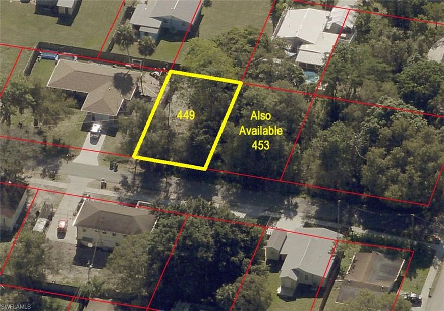 Residential Lot. Must be purchased with adjacent lot at 453 San Bernardino St.