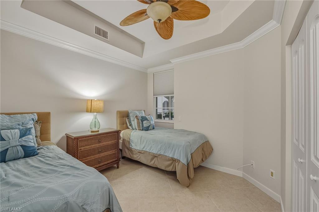 ROYAL MARCO POINT - Residential