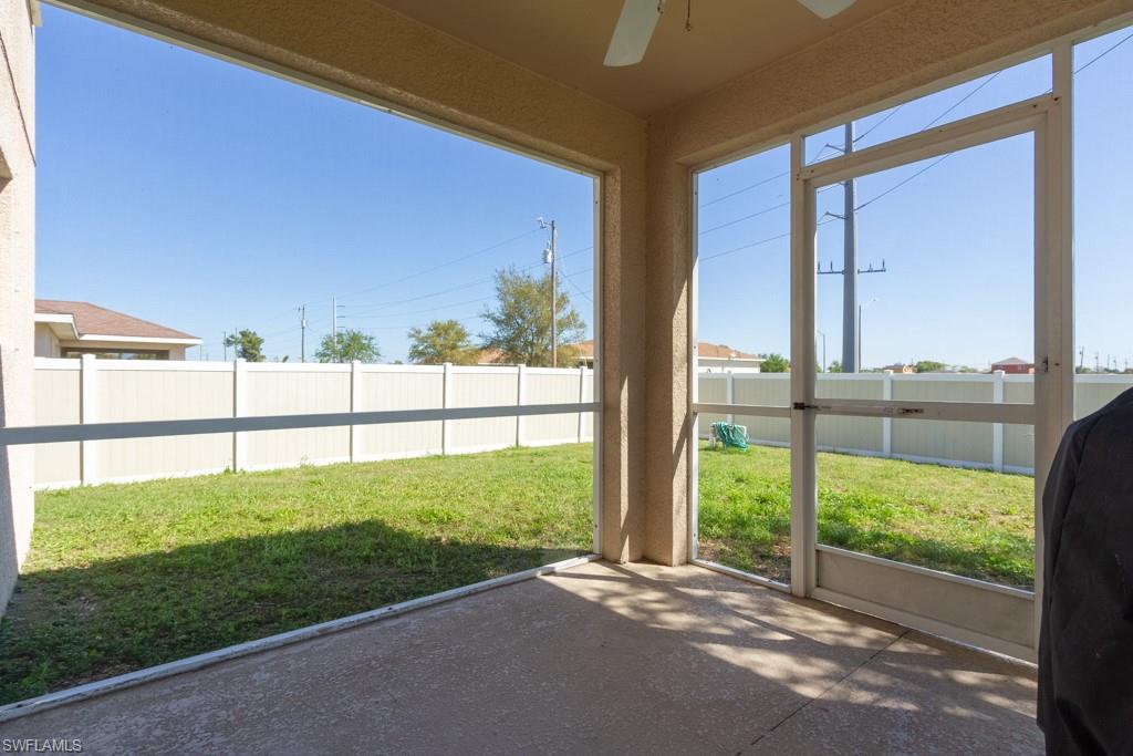 CAPE CORAL - Residential