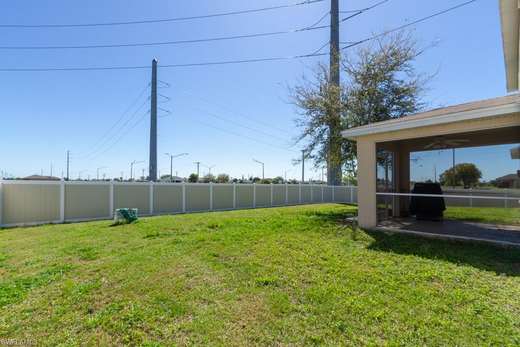 CAPE CORAL - Residential