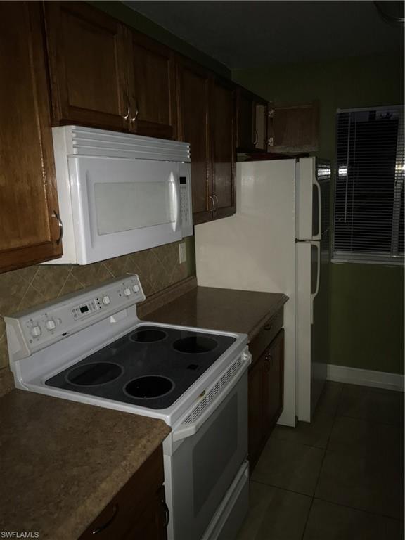 SUNSET POINTE AT FORT MYERS - Residential