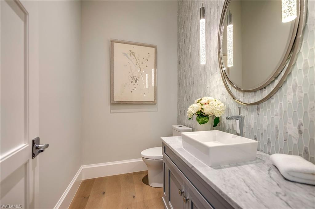 PARK SHORE - Residential