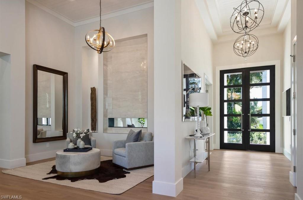 MOORINGS - Residential