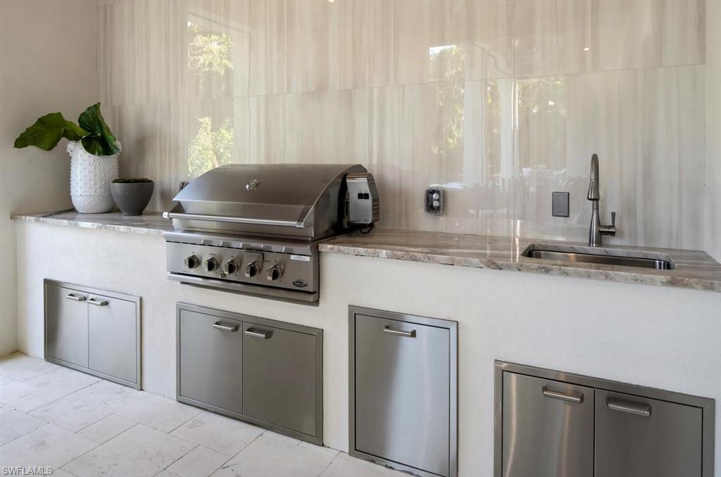 MOORINGS - Residential