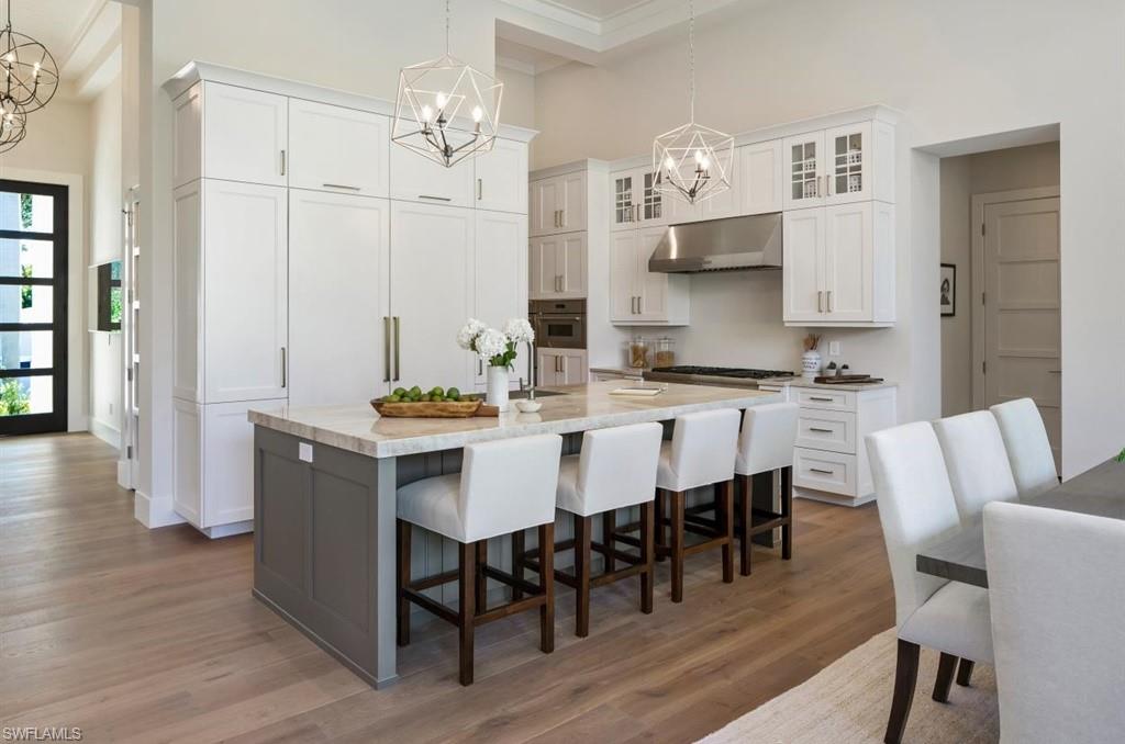 MOORINGS - Residential