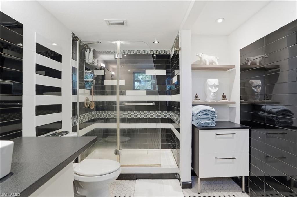 VILLA CAPRI CONDOMINIUM - Residential