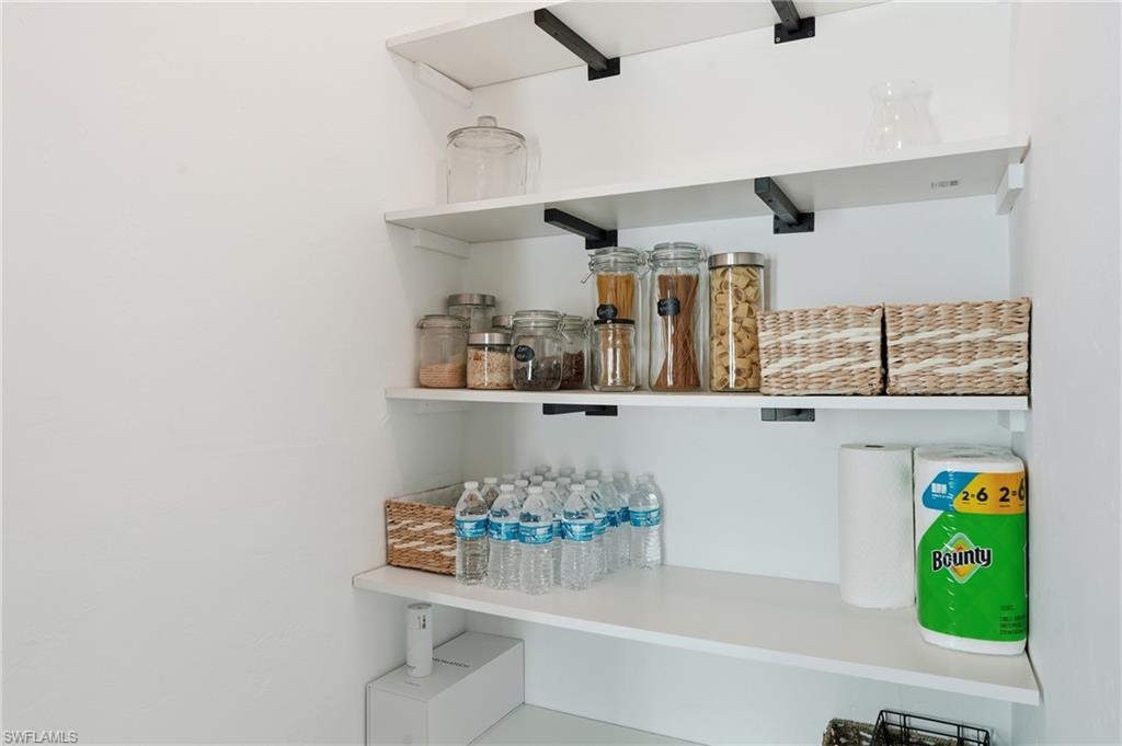 VILLA CAPRI CONDOMINIUM - Residential