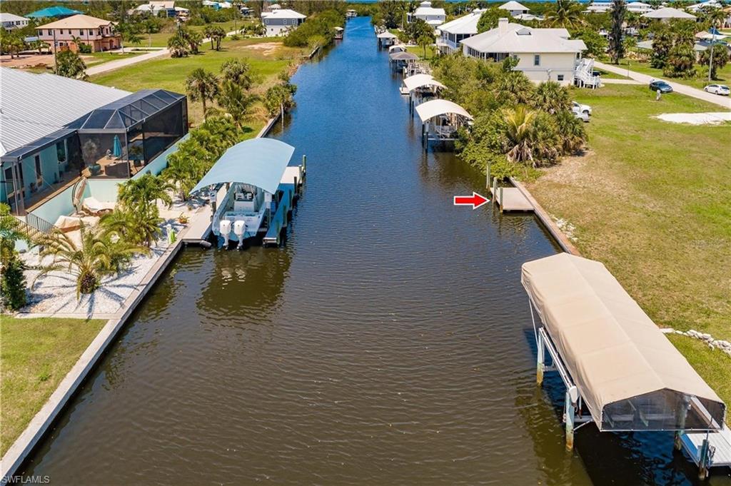 PIRATE HARBOR - Land