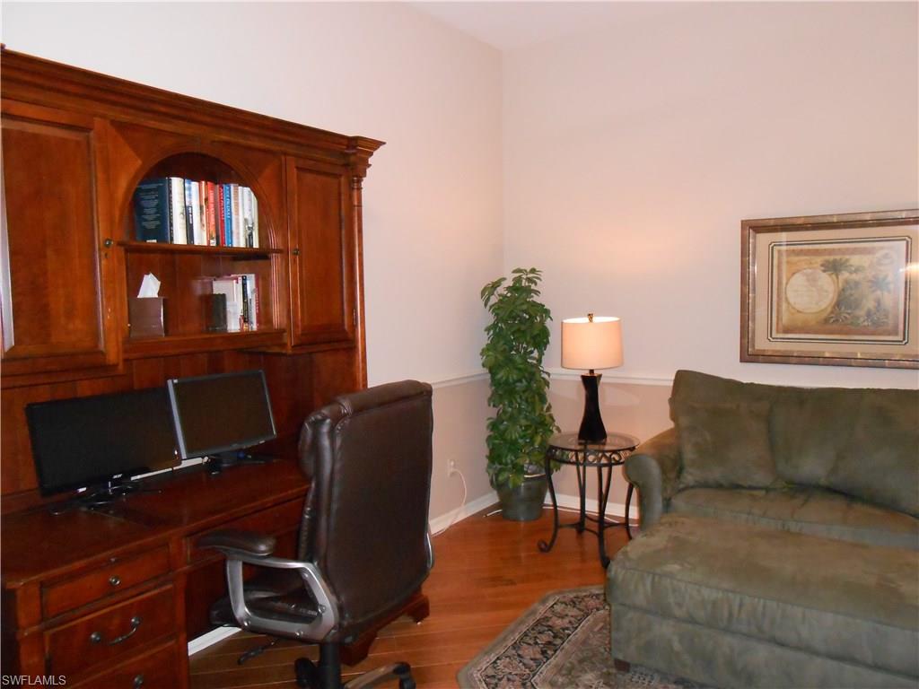 VILLAS AT OLDE HICKORY - Residential