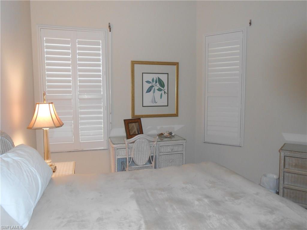 VILLAS AT OLDE HICKORY - Residential