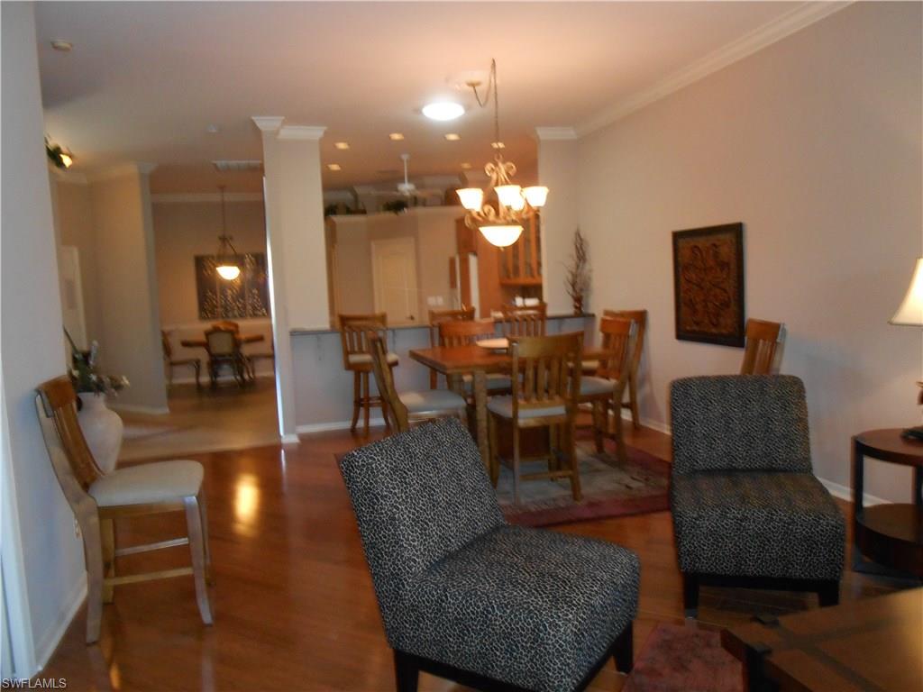 VILLAS AT OLDE HICKORY - Residential