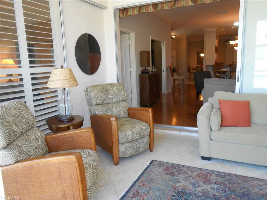 VILLAS AT OLDE HICKORY - Residential