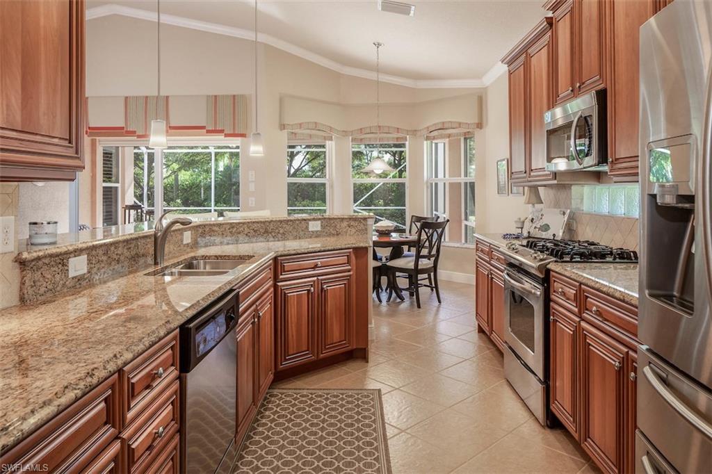 THE RESERVE AT ESTERO - Residential