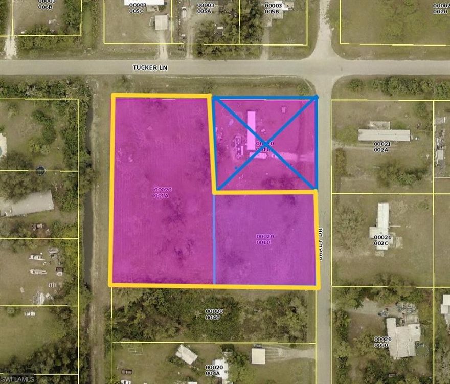 This parcel is being sold with adjacent parcels at 8396 Grady Dr., and 8410 Grady Dr, North Fort Myers.  This provides approximately 2 Acres. The lot at 8410 Grady Dr includes a mobile home with 2 bedrooms, 1 bath built in 1970 measuring 55' x 12'.  Aluminum roof in 2021, as well as new windows, doors and shutters.  

All property must be sold together.  

Conveniently located with easy access to I-75, US 41, and Downtown Fort Myers, not to mention all the shopping, gas, banks, restaurants and other conveniences along US 41.  

This community is not in an HOA.  

These are three separate straps. Once has the mobile home and the two others are vacant land so you could build 2 additional homes.