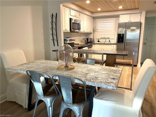 1900 ALAMANDA DR APT 107, NAPLES, FL 34102 - Image 07bf177ba6f320e58b399c77eb4eaf13/2339426270